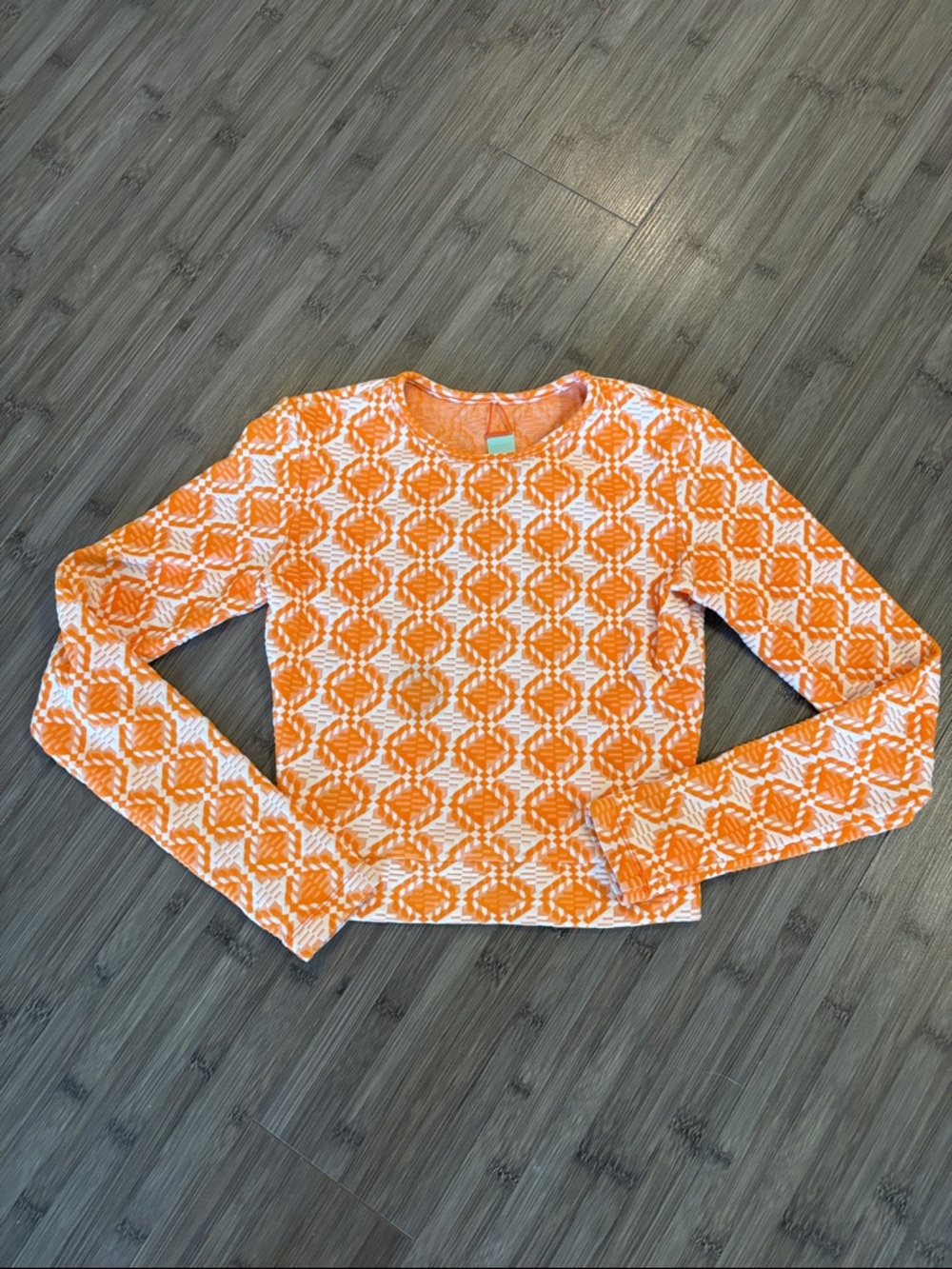 Seea Orange and White Geometric Long Sleeve Top crop rash guard swim beach surf - Picture 2 of 7